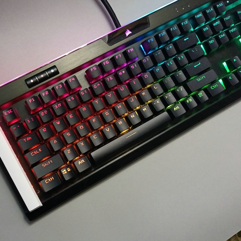 Corsair PBT Transparent Keycap - Gaming Keyboard Corsair ulasan dan harga